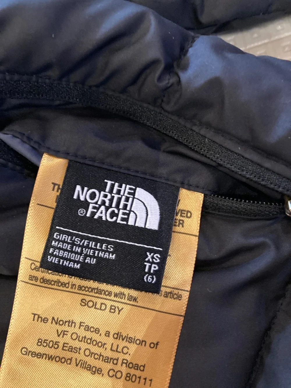 The North Face Kids Down Jacket 6 - Picture 3 of 4